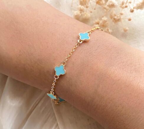 Billet-doux 14K Gold Plated Tiny Clovers Bracelet For Women, Very Small Dainty Gold Plated White/Black/Teal 4-Leaf Clovers Chain Bracelet, Mothers Day Gifts, 2026 Trendy Stackable Gold Jewelry in Saudi Arabia