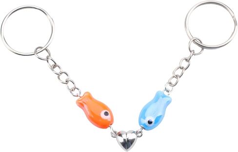 Cute Heart Magnet Matching Keychain, Ceramic Fish Couples Keyrings, Kawaii Animal Key Chain Decor for Bag Purse in Saudi Arabia