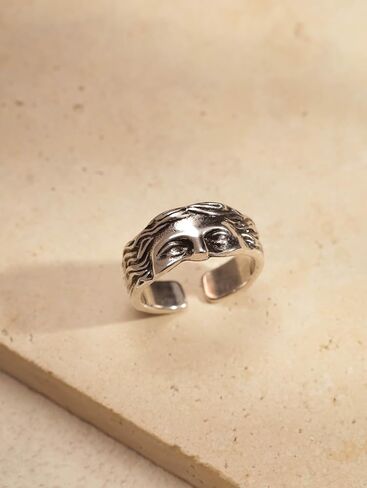 Sacina Face Ring, Gothic Emo Punk Grunge Ring, Christmas Jewelry Gift in Kuwait