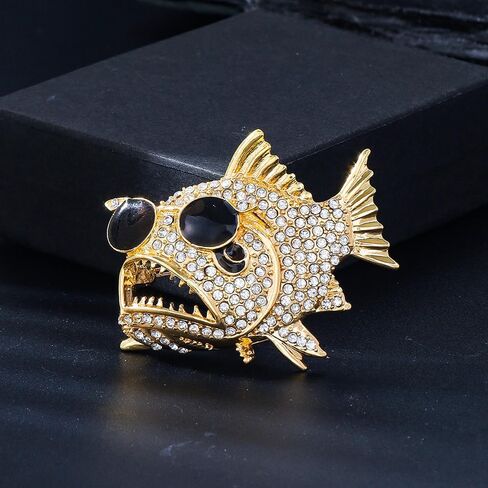 Unique Piranha Fish Brooch Pin Gold-Tone Plated Animal Lapel Pin with Cubic Zirconia Rhinestones Eyeglass Chain Accessory for Clothes Hat Bag Gothic Corsage Boutonniere Jewelry for Women Men in Kuwait