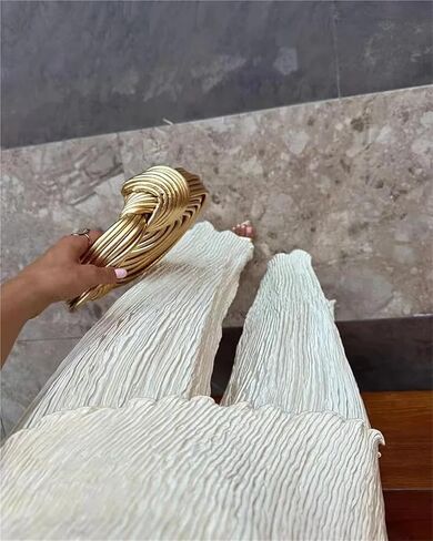 طقم رومبير نسائي صيفي كاجوال بدون أكمام ورقبة معلقة وخصر مطاطي غير رسمي بطيات in Kuwait