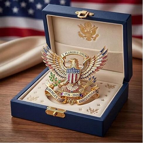 US 250th Anniversary Brooch Pin, Patriotic Bald Eagle Rhinestone Lapel Pin, 1776-2026 America Commemorative Brooch, Red White Blue Enamel Patriotic Jewelry for Independence Day Veterans Gift in Kuwait
