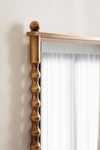 Kate and Laurel Prisha Traditional Rectangle Spindle Panel Stand Up Mirror, 24 x 42, Antique Gold, Vintage Turned Rectangular Wall Mirror for Use as Entryway or Bedroom Wall Decor in Kuwait
