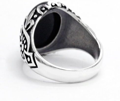 Gothic Agate Emblem Ring | Natural Agate, 925 Silver Carved Design, Timeless Noble Style in Kuwait