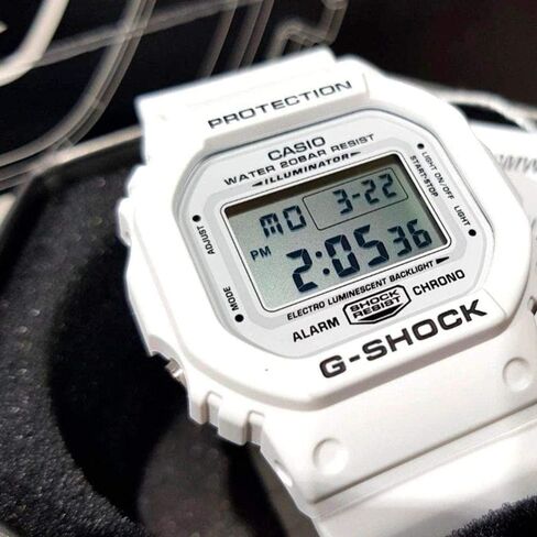 DW-5600MW-7D Casio G-Shock Mens Digital Grey Sport Quartz Casio in Kuwait