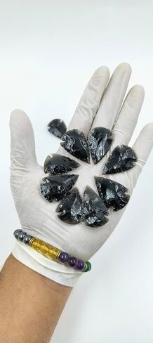 Black Obsidian Arrowheads – Pack of 20 | 1″–1.25″ Handmade Natural Stone Arrow Points for Craft, Jewelry Making & Collection in Saudi Arabia