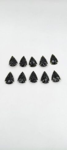 Black Obsidian Arrowheads – Pack of 20 | 1″–1.25″ Handmade Natural Stone Arrow Points for Craft, Jewelry Making & Collection in Saudi Arabia
