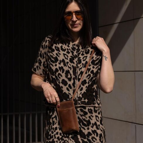 BERLINER BAGS Genuine Leather Cell Phone Purse Kim, Small Crossbody Bags for Women, Phone Wallet in Kuwait