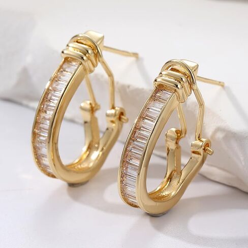 1 Pair of Fashionable Women's Hoop Earrings, Paired with Synthetic Zircon, Classic and Versatile, Elegant Jewelry Accessories for Holiday Banquets, Perfect Christmas/Valentine's Day Gifts in Kuwait