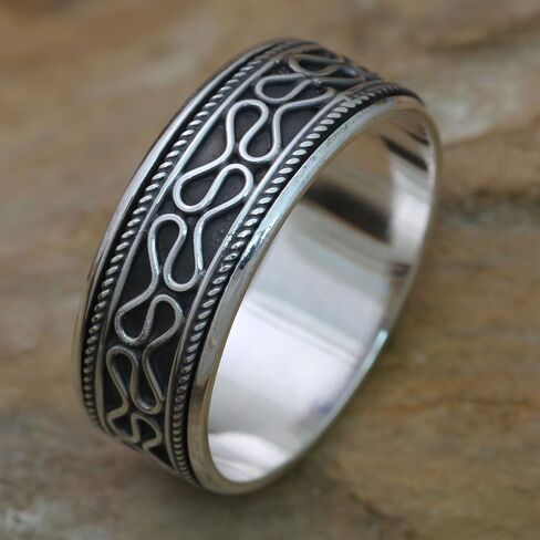 NOVICA Artisan خاتم دوار من الفضة الإسترليني للرجال مصنوع يدويًا من الفضة الإسترلينية بدون حجر باند إندونيسيا [عرض السوار 9 مم عرض] "موجات متدحرجة" in Kuwait