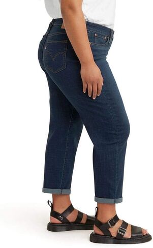 Levi's Women's New Boyfriend Jeans in Kuwait