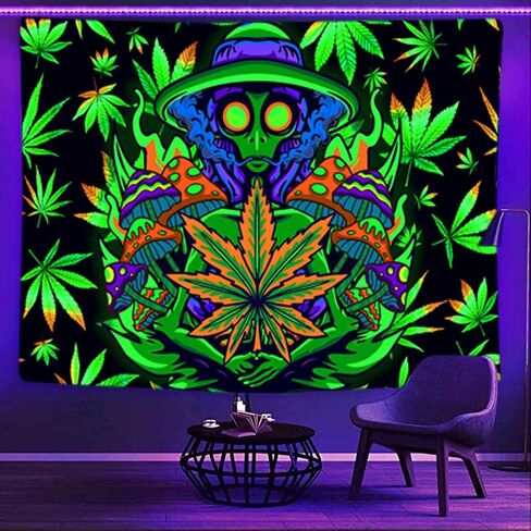 Xiaoput Blacklight Weed Tapestry for Bedroom, UV Reactive Black Light Cool Alien Posters for Adults, Marijuana Glow in the Dark Trippy Tapestry for Men Men Room Bedroom Gaming Decor 60X40IN in Kuwait