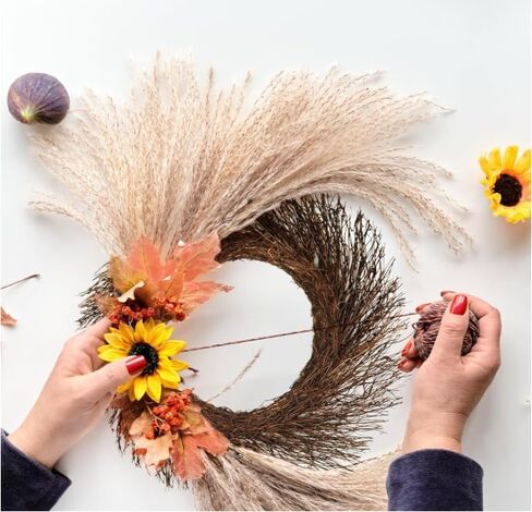 22 Inch Sunburst Twig Grape Vine Wreath Base - 4 Pack Large Natural Plain Rattan Grapevine Wreaths Form for Crafts - Rustic Brown Branch for Front Door Boho Decorating in Saudi Arabia