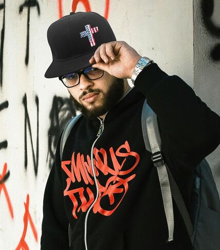 العلم الأمريكي الصليب Snapback القبعات للرجال القبعات المسيحية يسوع الصليب قبعة مسطحة بيل حافة القبعات للرجال المفاجئة القبعات السوداء قبعة بيسبول الأولاد الأديان صلاة نعمة in Kuwait