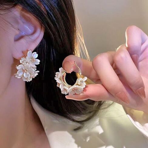 Acrylic Flower Hoop Earrings for Women Rhinestone Statement Floral Cluster Huggie Earrings Birthday Prom Jewelry in Saudi Arabia