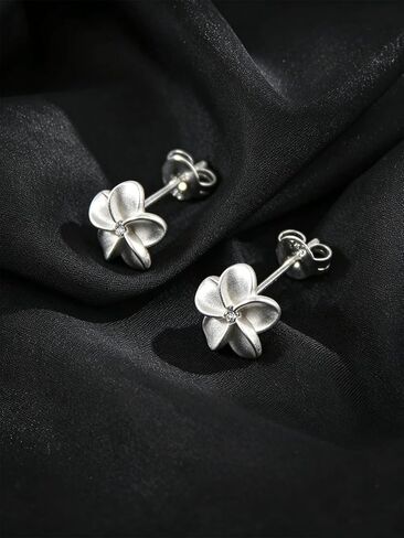 925 Sterling Silver Stud Earrings for Women Hypoallergenic Tiny Daisy Earrings Small Flower Earrings Stud Cute Jewelry in Saudi Arabia
