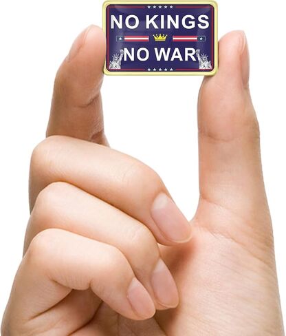 6/12/50/100Pcs America NO KINGS NO WAR Flag Lapel Pins Bulk -Peace loving people Sign Badge Souvenir Gifts in Saudi Arabia