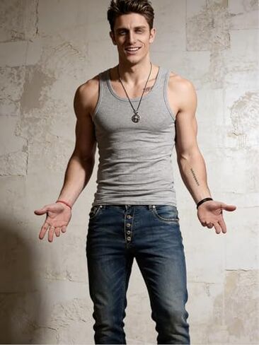 Mens Casual Tank Tops Workout Sleeveless Shirt Breathable Tank Shirts Lightweight Summer Running Muscle Tee in Kuwait