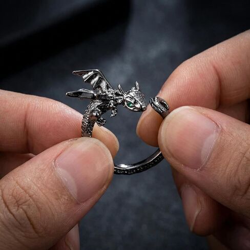 Cute Kawaii Dragon Animal Ring, Gold Silver Tone Adjustable Fantasy Flying Dinosaur Ring, Mythical Stylish Jewelry for Daily & Party Wear in Saudi Arabia