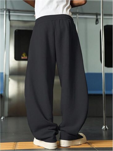 OYOANGLE Men's Baggy Sweatpants Drawstring Waist Wide Leg Sweat Pants with Pockets Workout Athletic Trousers in Kuwait