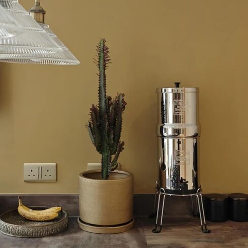 British Berkefeld Doulton 3.17 Gallon W9361137 Countertop Gravity-Fed Water Filtration System Using Ultra Sterasyl Ceramic Filter Candles in Kuwait