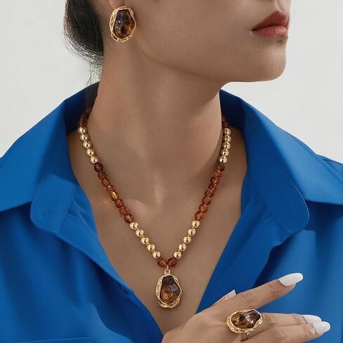 Vintage Irregular Amber Resin Jewelry Set Retro Beaded Choker Necklace Stud Earrings Open Ring Set Brown Tortoise Stone Jewelry Gift for Women in Kuwait
