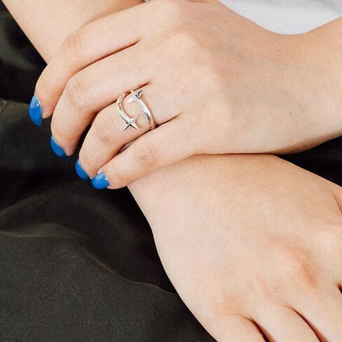 1 Pc Premium Metal Ring Unique Arrow Wrap Design Exquisite Craftsmanship Comfortable Wear Fashion Accessory Ideal for Daily Wear and Special Occasions Showcasing Personality and Charm in Kuwait