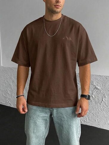 Men's Coffee Color Short Sleeve T-Shirt, Minimalist Mountain Silhouette Graphic Tee, Casual Crew Neck Summer Top in Kuwait