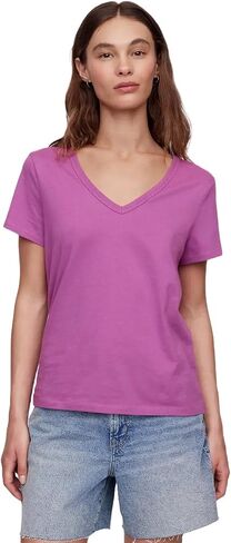 GAP Women's Favorite V-Neck Tee T-Shirt in Saudi Arabia
