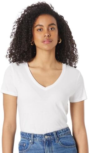 GAP Women's Favorite V-Neck Tee T-Shirt in Saudi Arabia