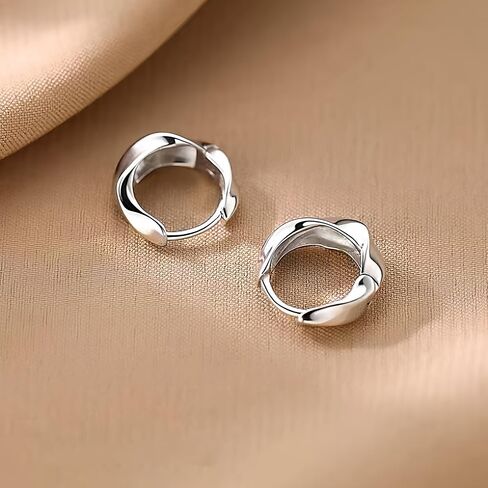 الصلبة 925 فضة تويست هوب أقراط Huggie للنساء المراهقات الصغيرة الحد الأدنى هوب أقراط الغضروف هيبوالرجينيك in Kuwait