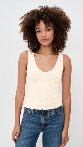 قميص نسائي من Perfectwhitetee برقبة على شكل حرف V in Kuwait