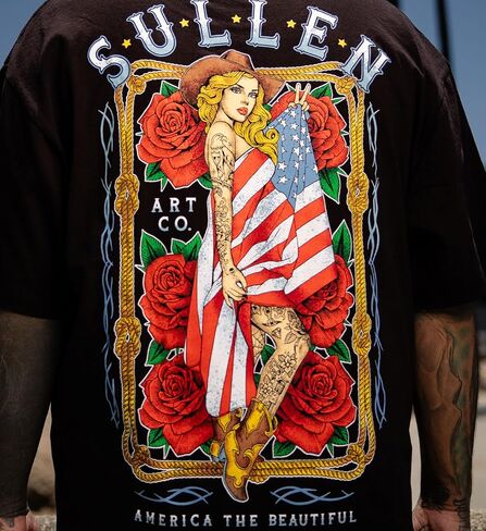 تي شيرت Sullen Men's American Beauty Americana Capsule Tattoo Lifestyle Graphic Standard مصنوع من القطن بأكمام قصيرة in Kuwait