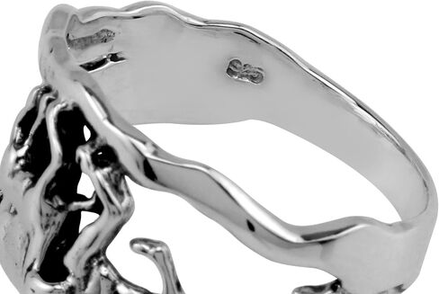 Silvershake Double Horse 925 من الفضة الإسترليني مع خاتم ذو لمسة نهائية عتيقة in Kuwait