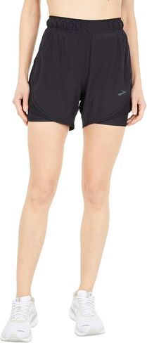 Brooks Women's Chaser 5" Short in Kuwait