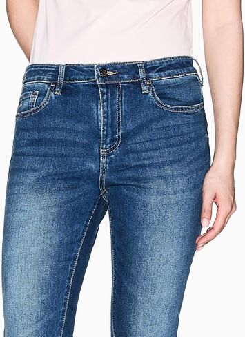 بنطلون جينز نسائي من Armani Exchange J01 Super Skinny Denim، Blue Denim، 33W x 30L in Kuwait