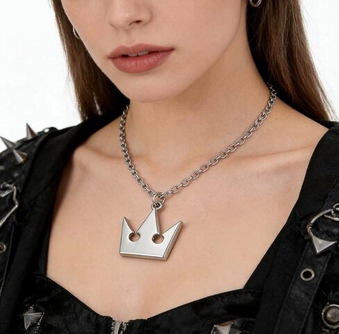 Kingdm heart Sora's Crown & Roxas's Cross Necklaces in Saudi Arabia