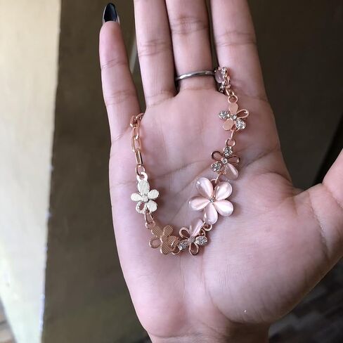 Rose Gold Floral Rhinestone Bracelet for Women, Adjustable Dainty Flower Bracelet with Cubic Zirconia, Elegant Bridesmaid Bracelet for Parties, Daily Wear in Saudi Arabia
