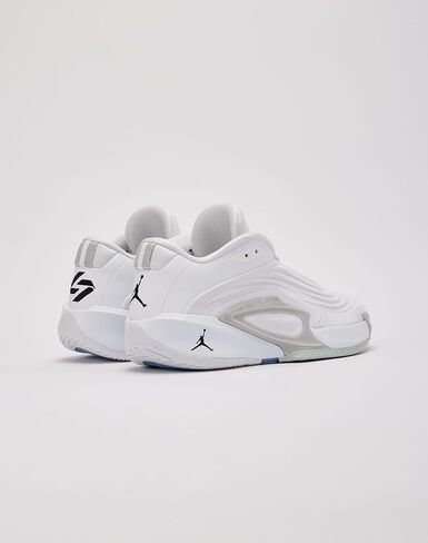 AIR JORDAN Luka 3 تيرابايت "أبيض/أسود-رمادي ضباب" (FQ7453 106) مقاس 8.5 in Kuwait