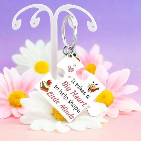 Teacher Appreciation Gifts for Men Women Teacher Assistant Appreciation Gifts Retirement Gift for Woman Teachers End of The Year Teachers Gift Keychain in Saudi Arabia