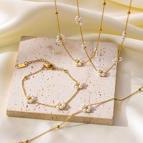 Dainty Pearl Flower Necklaces for Women 14k Gold-Tone Plating White Tiny Daisy Faux Pearl Beaded Chain Flower Choker Necklace Trendy Simple for Women Bride Necklace Wedding Jewelry in Kuwait