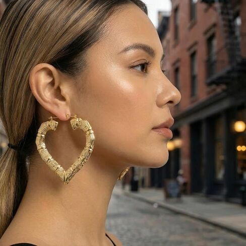 Premium 6 Pairs Gold Bamboo Hoops For Women, Lightweight Round And Heart Shaped 90s Retro Earring Set, Hollow Fashion Hip Hop Jewelry Accessories in Saudi Arabia