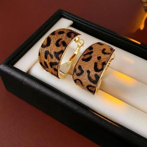 Leopard Print hoop earrings Vintage Leopard Print Large Hoop Earrings for Women Statement Dangle Metal Geometric Earrings Chunky Big Huggie Hoop Earrings Trendy Statement Earring in Saudi Arabia