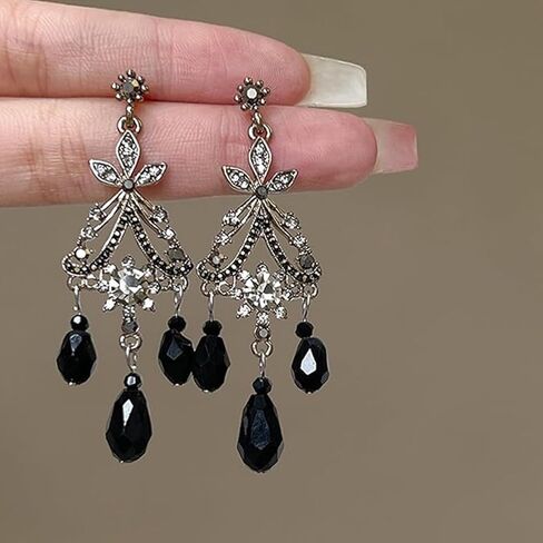 Black Chandelier Dangle Earrings for Women Vintage Gothic Halloween Earrings Goth Chandelier Drop Earrings Trendy Elegant Jewelry Accessories in Saudi Arabia