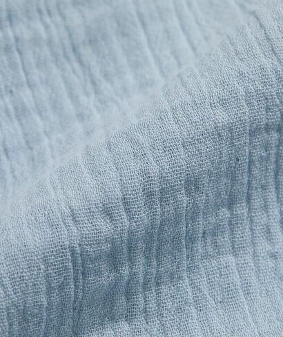 Vineyard Vines Women's Birdie Gauze Button-Down in Saudi Arabia