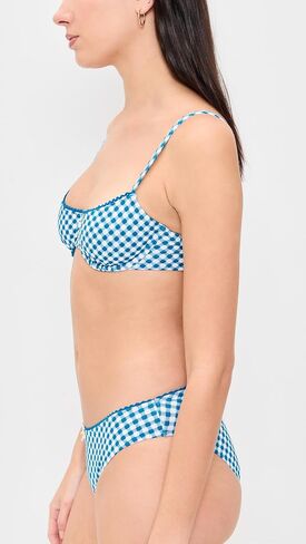 Solid & Striped Women's The Daphne Bikini Top in Kuwait