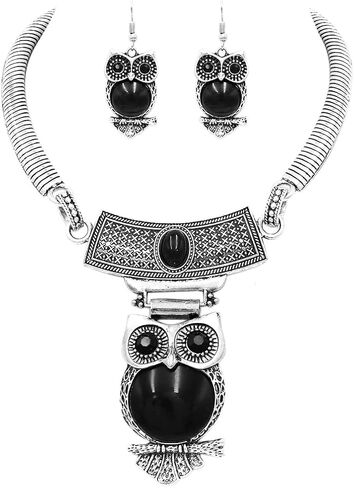 Rosemarie & Jubalee Women's Cowgirl Chic Western Style Large Statement Concho Medallion With Natural Turquoise Howlite Collar Necklace Earrings Set, 10"+3" Extender in Kuwait