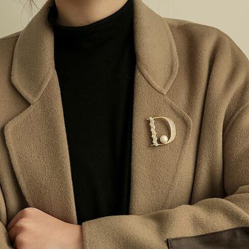 Crystal Pearl Initial Brooch Gold Plated Rhinestone D Letter Alphabet Breastpin Pin Jewelry for Gifts in Saudi Arabia