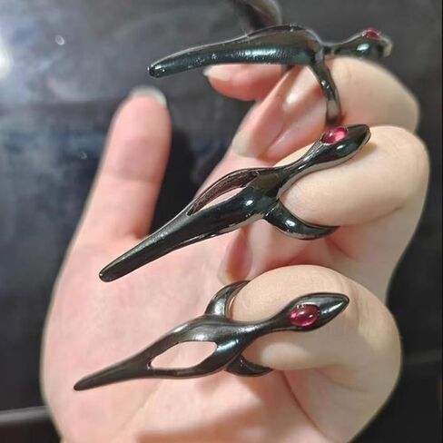 Gothic Punk Dark Adjustable Alloy Fingertip Rings Accessory for Subcultures Enthusiasts and Cosplay Event in Saudi Arabia