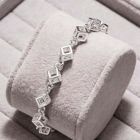 Silver Cubic Crystal Chain Bracelet for Women, S925 Adjustable Tennis-Inspired Crystal Bracelet, Versatile for Parties, Dates, Daily Commutes and Casual Vacations in Saudi Arabia